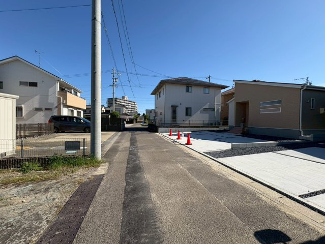 リーブルガーデン　江南市勝佐町平屋　全2区画分譲の前面道路含む現地写真|■前面道路　■ヤマダ不動産　株式会社リライフ　
■夢のマイホーム購入をフルサポートします！