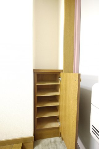 メゾンピュアの収納|※写真は別の部屋のものです。