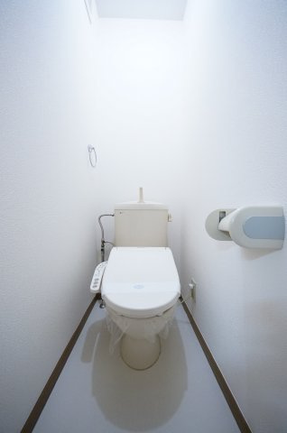 メゾンピュアのトイレ|※写真は別の部屋のものです。