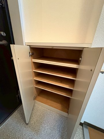 ウイステリア宝塚の収納|こまごまとしたものを収納できそうですね
