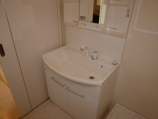 ティエラＡの独立洗面台|洗髪洗面化粧台