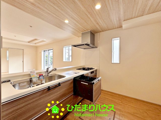 幸手市緑台1丁目5期　新築一戸建てのキッチン