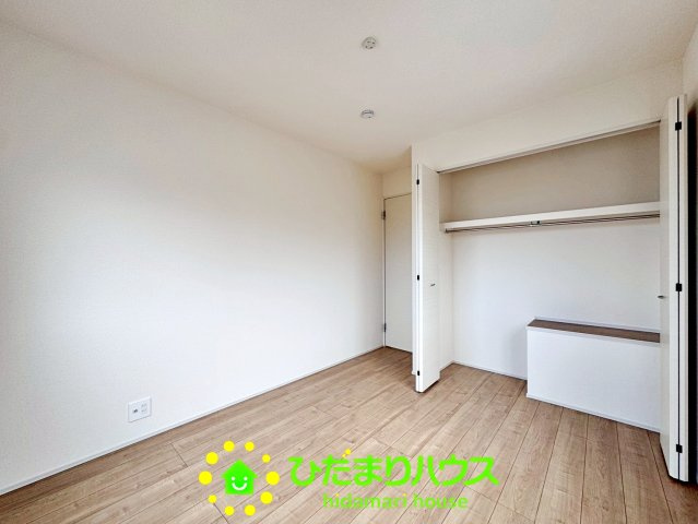 幸手市緑台1丁目5期　新築一戸建ての収納