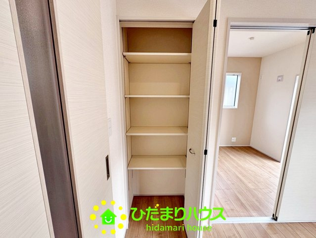 幸手市緑台1丁目5期　新築一戸建ての収納