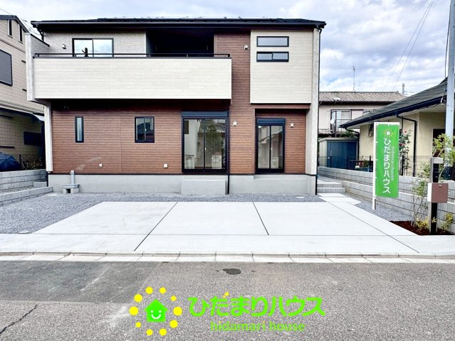 幸手市緑台1丁目5期　新築一戸建ての駐車場