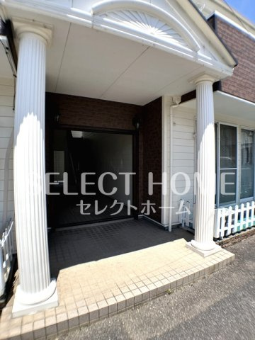 【エントランス】 | ドエルマルシェＡ棟 | ゆとりのあるエントランスです