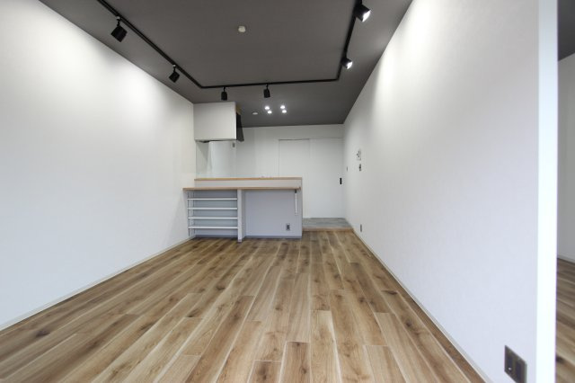 サンシャインⅡの居間・リビング|使いやすい居間です