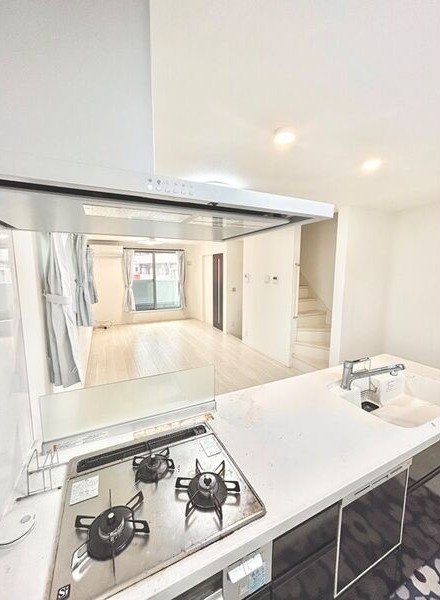 若宮町１丁目戸建のキッチン