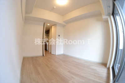 【洋室】 | プレサンス心斎橋ブライト | 個人の部屋や寝室として使える洋室です
※反転タイプ