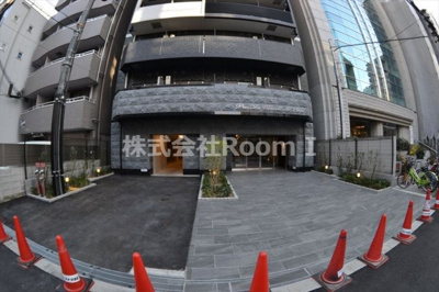 【ロビー】 | プレサンス心斎橋ブライト | 清潔なロビーです