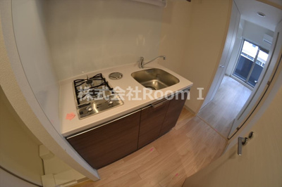 【キッチン】 | プレサンス心斎橋ブライト | キッチンです
※反転タイプ