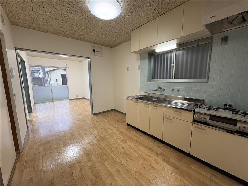 小西リースハウスⅠの居間・リビング