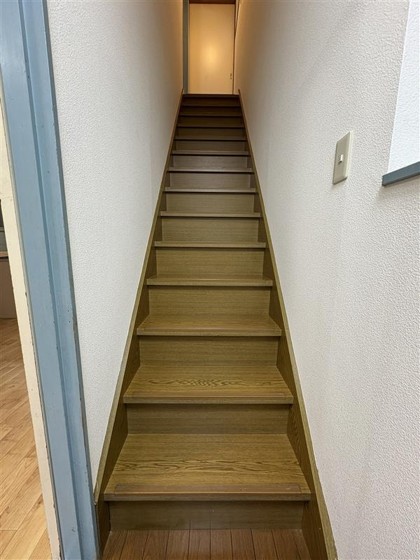 小西リースハウスⅠの玄関