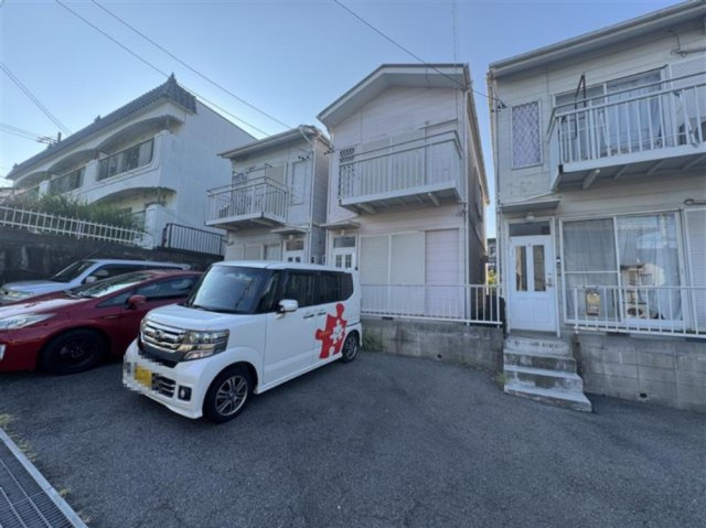 小西リースハウスⅠの駐車場