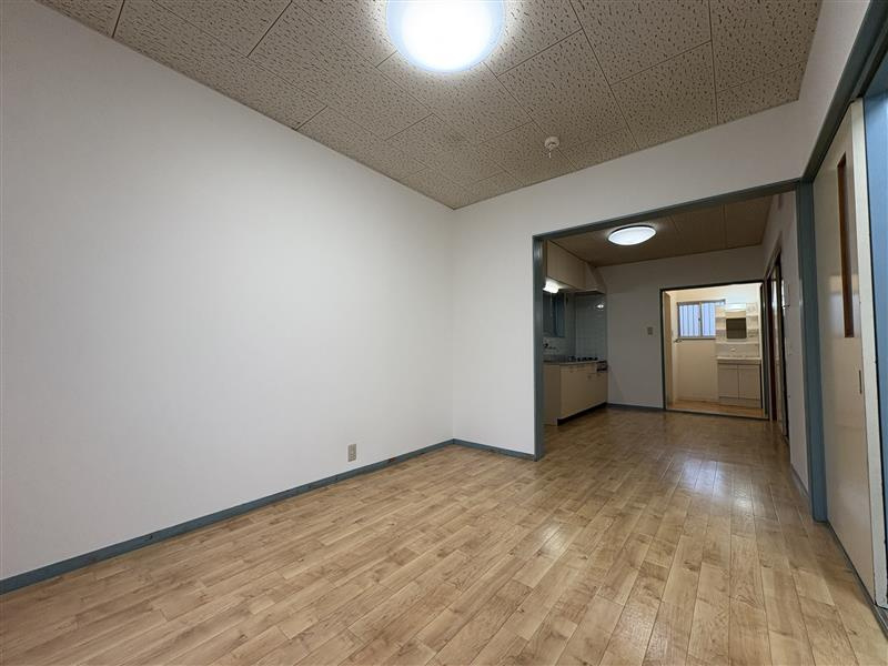 小西リースハウスⅠの居間・リビング