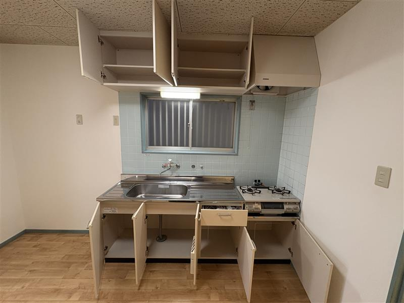 小西リースハウスⅠのキッチン