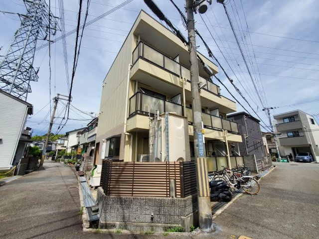 クレセント小林