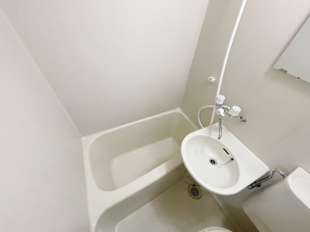 ヴィラ海田の洗面所