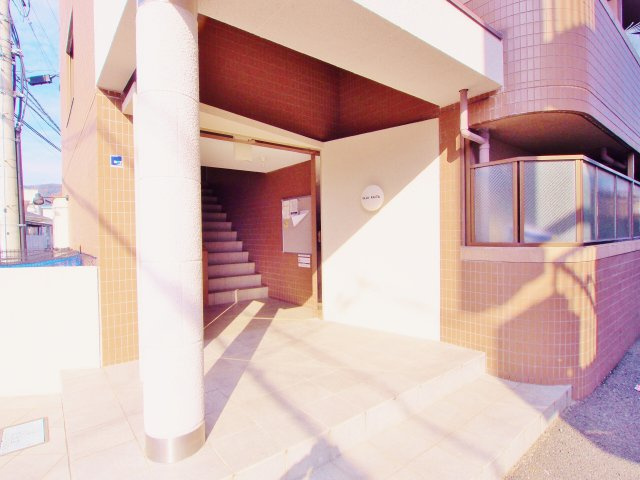 ヴィラ海田のエントランス