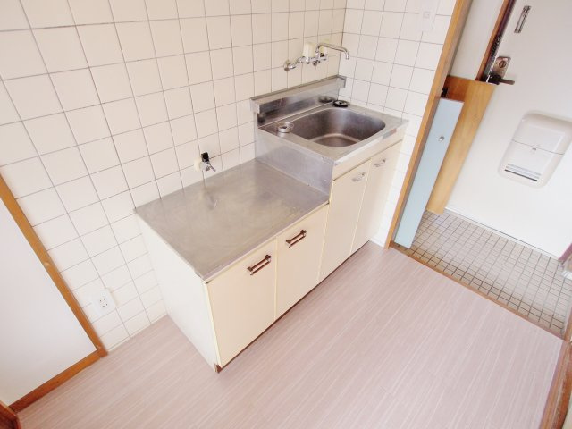 ヴィラ海田のキッチン