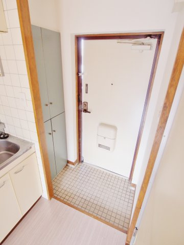 ヴィラ海田の玄関