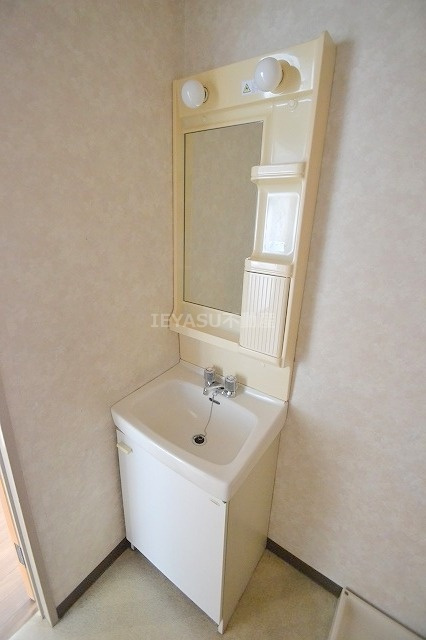 エトワール観音の洗面所