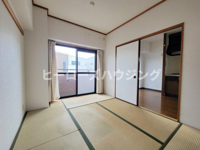 【内装】 | グリーンコーポ | ※同タイプの写真となり、実際のお部屋とは異なる場合があります