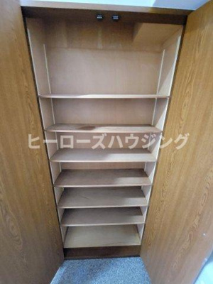 【内装】 | グリーンコーポ | ※同タイプの写真となり、実際のお部屋とは異なる場合があります