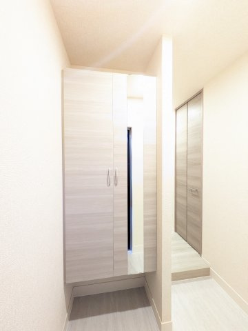 シェーンブルーメ横浜の玄関