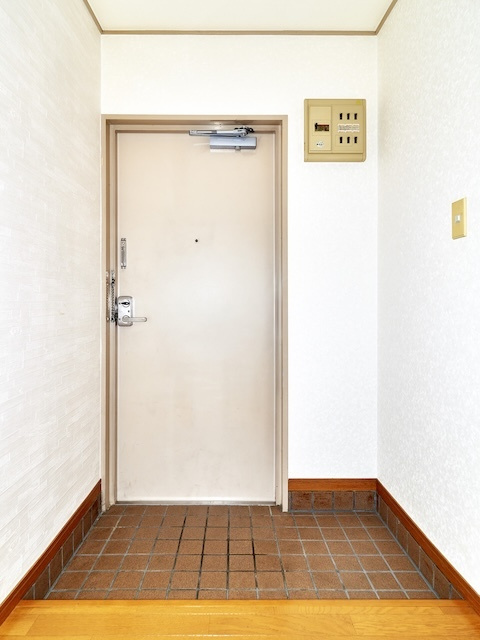 コーポ大津和の玄関