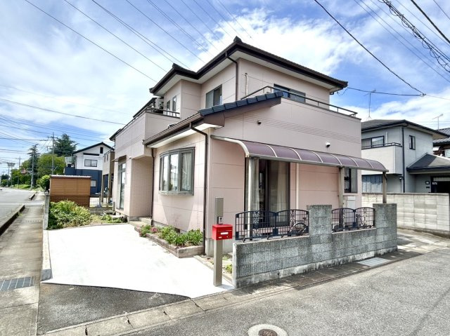 【中古戸建】伊勢崎市連取町の外観|■外観｜閑静な住宅街で始める新しい暮らし♪開放的な毎日をあなたへ(^^♪