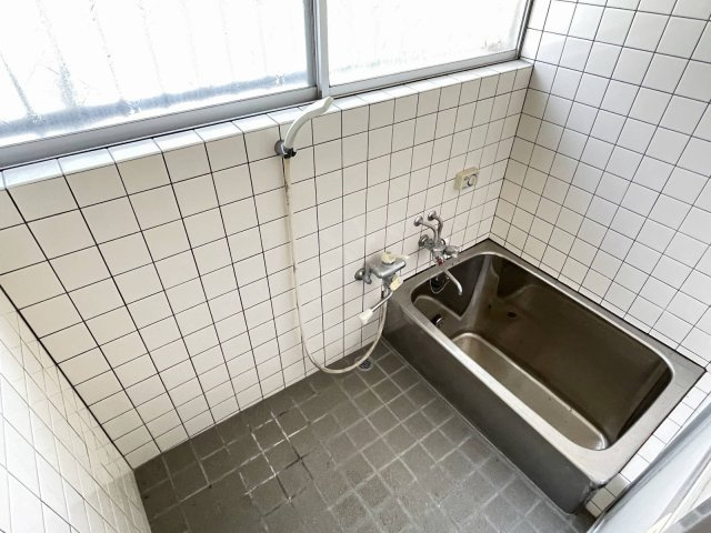 【浴室】 | 中古一戸建　高知市朝倉丙