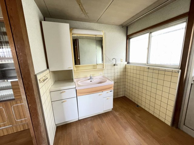 【独立洗面台】 | 中古一戸建　高知市朝倉丙