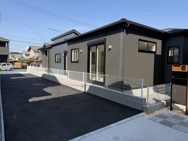 ブルーミングガーデン野洲市永原　1号棟　新築戸建の外観