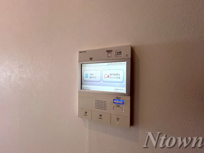 【設備】 | GRANDUKE松原cuore | モニター付きインターフォンです