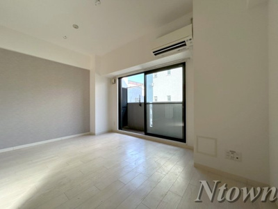 【居間・リビング】 | GRANDUKE松原cuore | ゆったり過ごせるリビングです