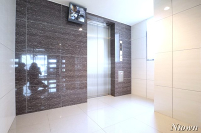 【ロビー】 | GRANDUKE松原cuore | 清潔なロビーです