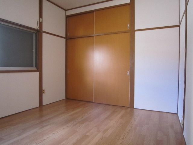 白水平屋の寝室|洋室6