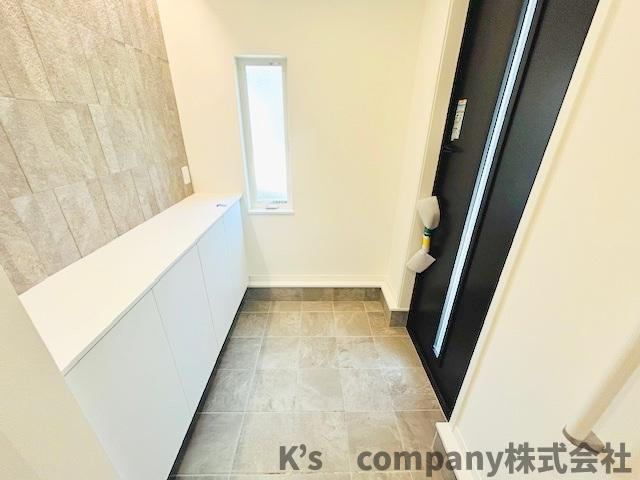 ◎藤沢市辻堂元町5丁目　新築戸建の玄関|玄関周辺スペース◇