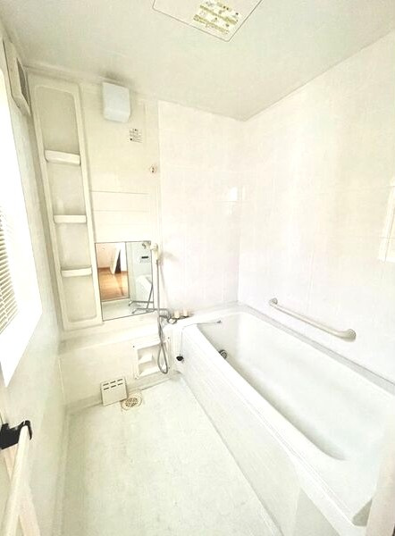 香久山３丁目戸建の浴室