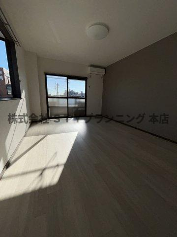 仲介手数料０円！エスペランサ豊明の居間・リビング