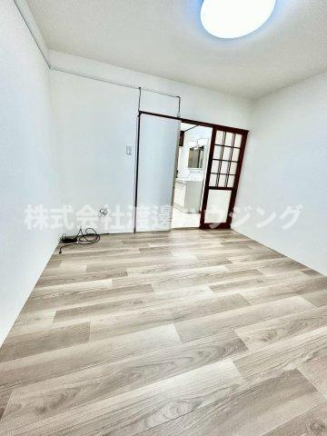 北条2丁目テラスハウスの洋室