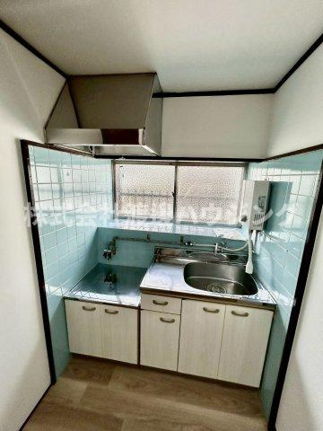 北条2丁目テラスハウスのキッチン