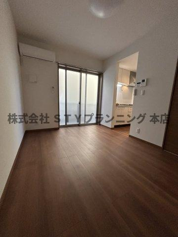 仲介手数料０円！フィオーレ中前田の居間・リビング