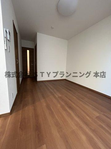 仲介手数料０円！フィオーレ中前田の居間・リビング