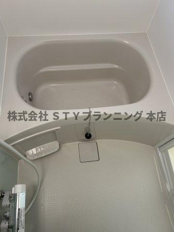 仲介手数料０円！フィオーレ中前田の浴室