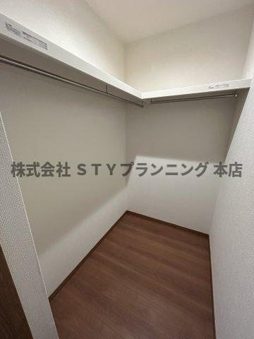 仲介手数料０円！フィオーレ中前田の収納