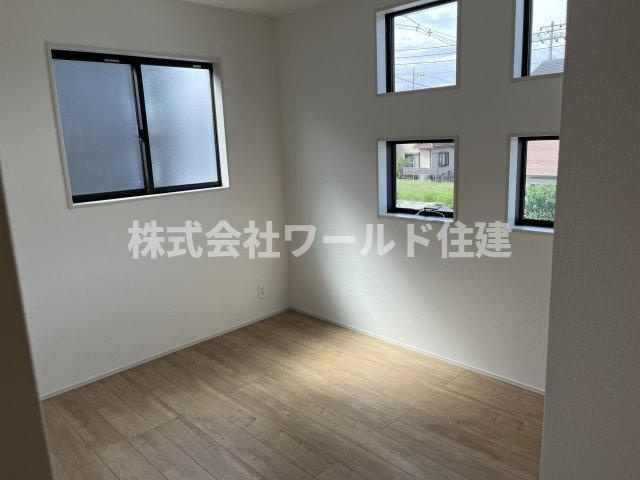 入間市野田10期の洋室