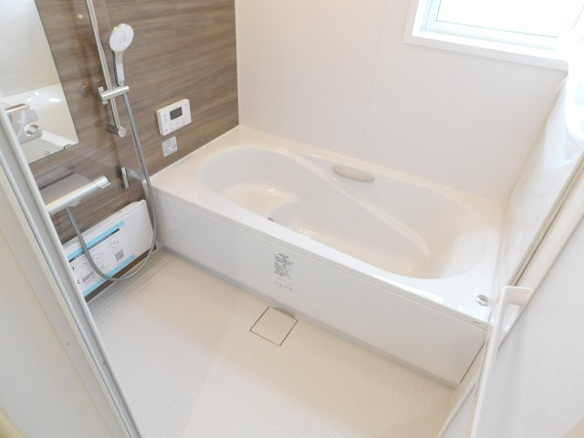 清須市西市場４丁目の新築一戸建の浴室|◇浴室◇　　浴室乾燥機・追焚機能