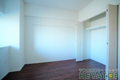 【内装】 | ヴィルクレア桜山 | 洋室６.９帖（同仕様写真）